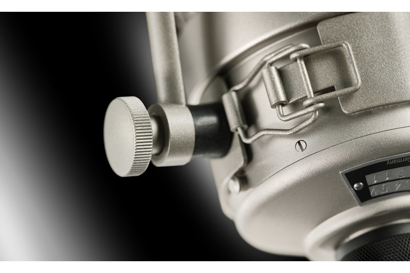 x2_desktop_M-49-V-Website_10