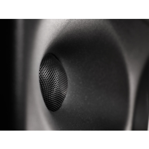 KH-310-A-Macro2_Neumann-Studio-Monitor_G